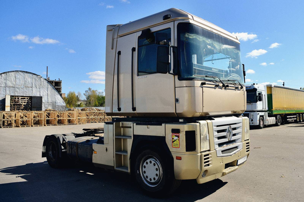 RENAULT Magnum 440 - Tegljač: slika 1 RENAULT Magnum 440 - Tegljač: slika 1