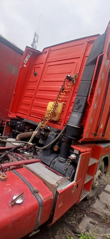 Tegljač RENAULT Magnum 470: slika 8