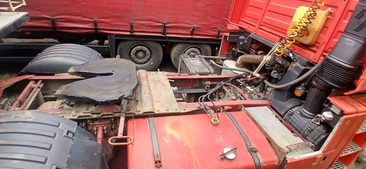 Tegljač RENAULT Magnum 470: slika 22