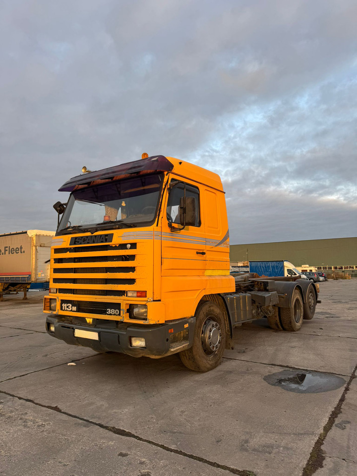 SCANIA 113M 380 - Tegljač: slika 3 SCANIA 113M 380 - Tegljač: slika 3