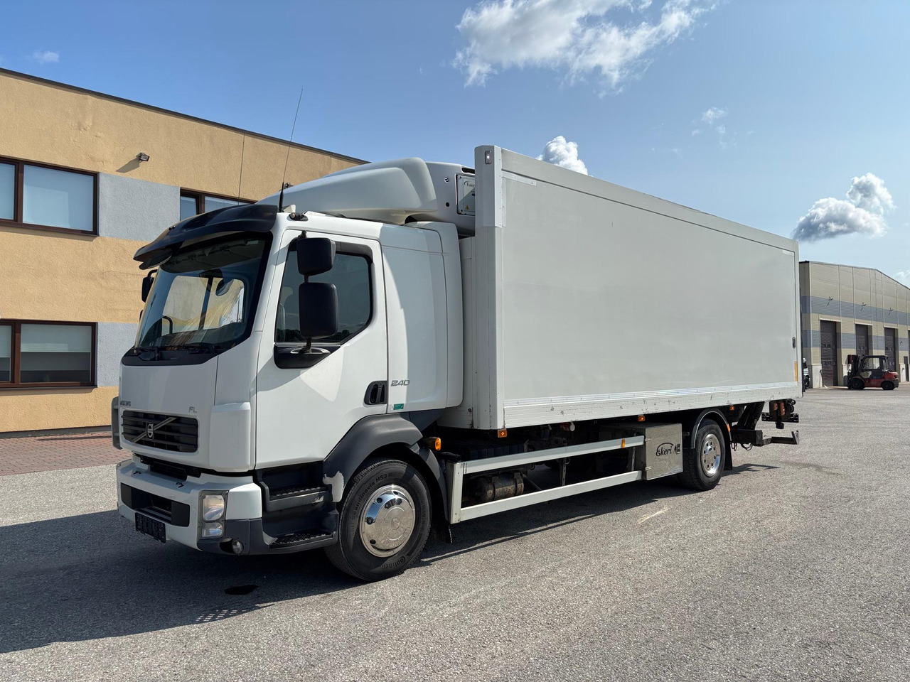 VOLVO FL240 - Hladnjača: slika 3 VOLVO FL240 - Hladnjača: slika 3