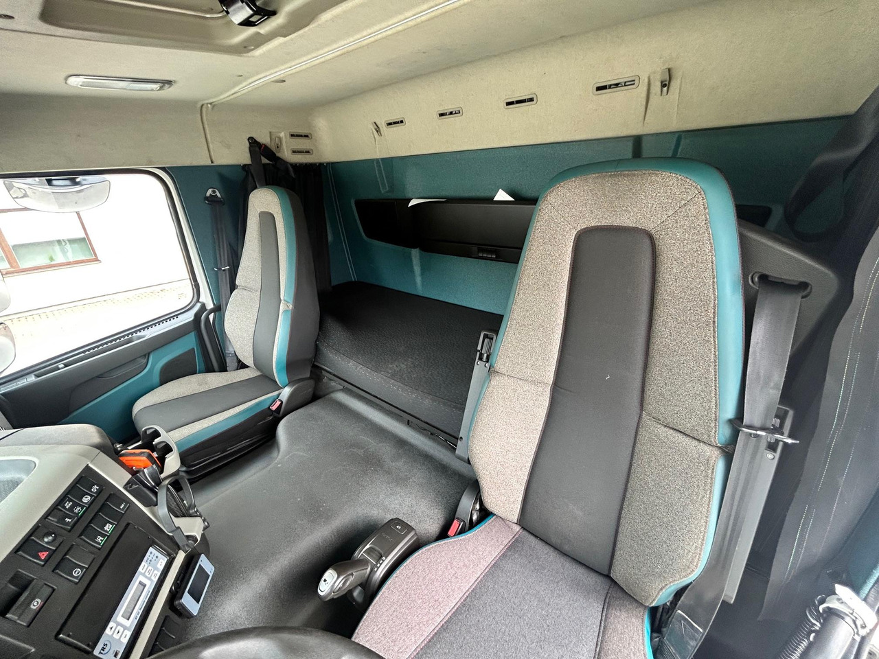 Hladnjača VOLVO FM330: slika 19 Hladnjača VOLVO FM330: slika 19