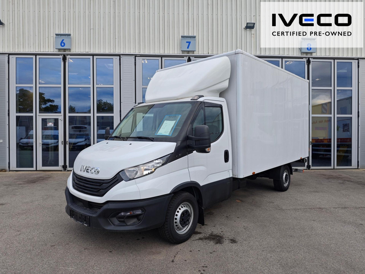 IVECO Koffer-LBW - Kamion sa golom šasijom i zatvorenom kabinom: slika 4 IVECO Koffer-LBW - Kamion sa golom šasijom i zatvorenom kabinom: slika 4