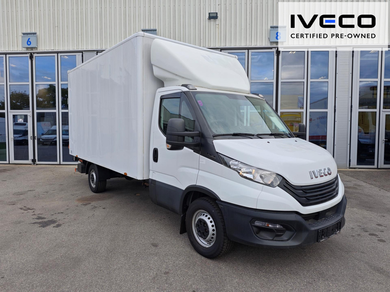 IVECO Koffer-LBW - Kamion sa golom šasijom i zatvorenom kabinom: slika 5 IVECO Koffer-LBW - Kamion sa golom šasijom i zatvorenom kabinom: slika 5