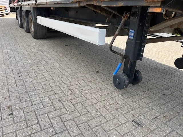 Krone 2x stack of 4x mega flat trailer - Plato poluprikolica: slika 4 Krone 2x stack of 4x mega flat trailer - Plato poluprikolica: slika 4