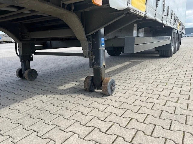 Schmitz Cargobull 2017 XLS P400 mega schuifzeil trailer - Poluprikolica sa zatvorenim sandukom: slika 4 Schmitz Cargobull 2017 XLS P400 mega schuifzeil trailer - Poluprikolica sa zatvorenim sandukom: slika 4