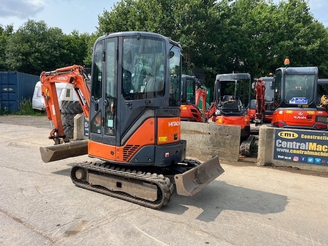 Hitachi ZX 22 U-2 CLR - Mini bager: slika 4 Hitachi ZX 22 U-2 CLR - Mini bager: slika 4