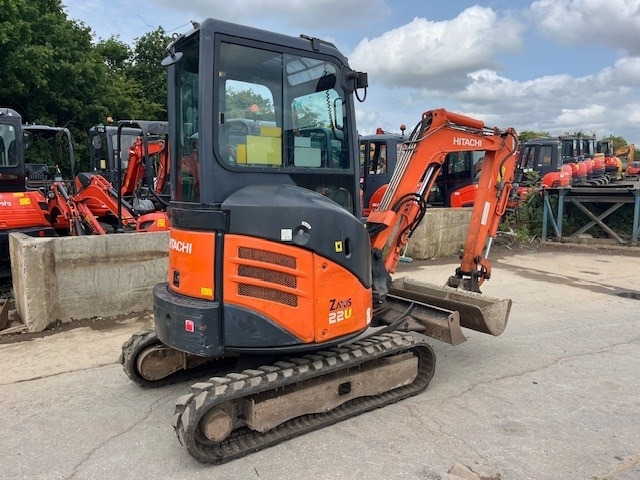 Hitachi ZX 22 U-2 CLR - Mini bager: slika 3 Hitachi ZX 22 U-2 CLR - Mini bager: slika 3