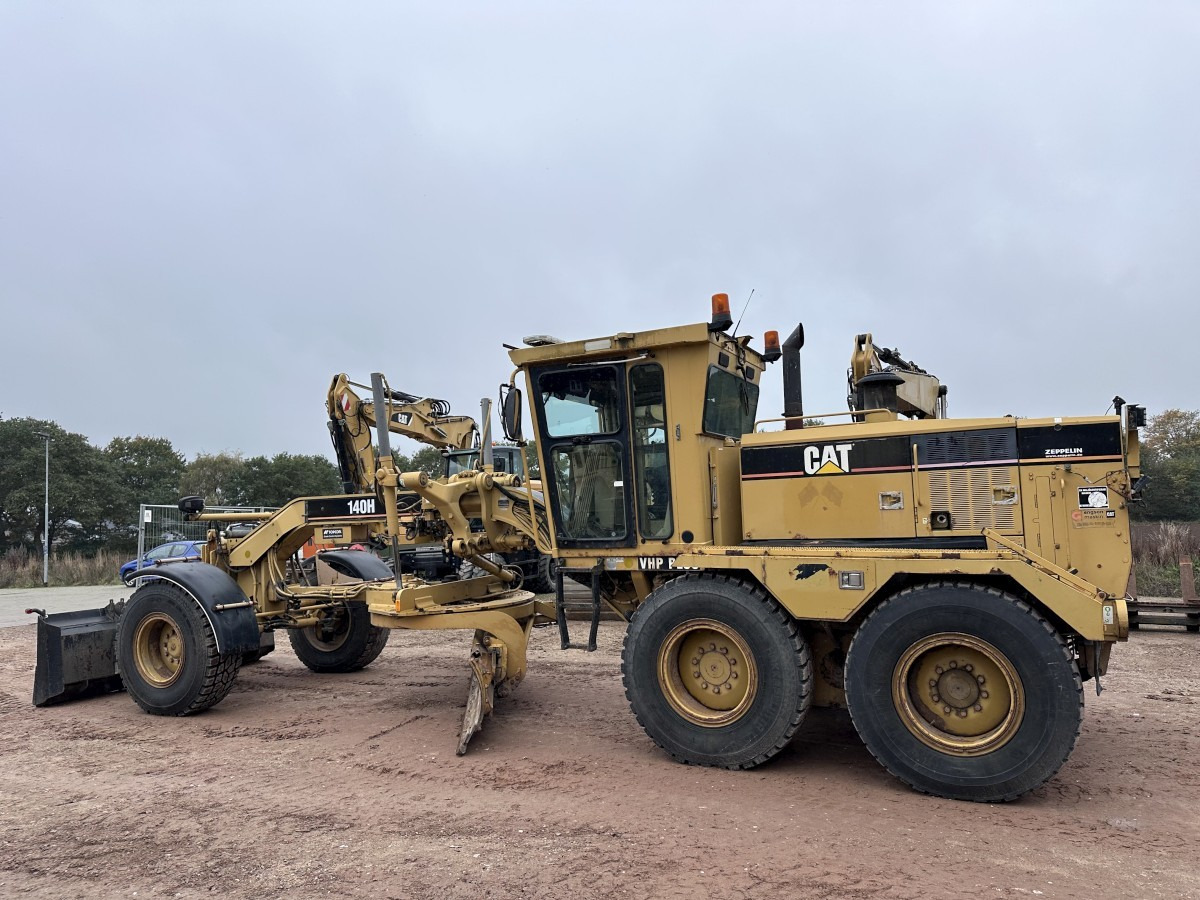 CATERPILLAR 140 H CE original German machine ready for work! - Grejder: slika 4 CATERPILLAR 140 H CE original German machine ready for work! - Grejder: slika 4