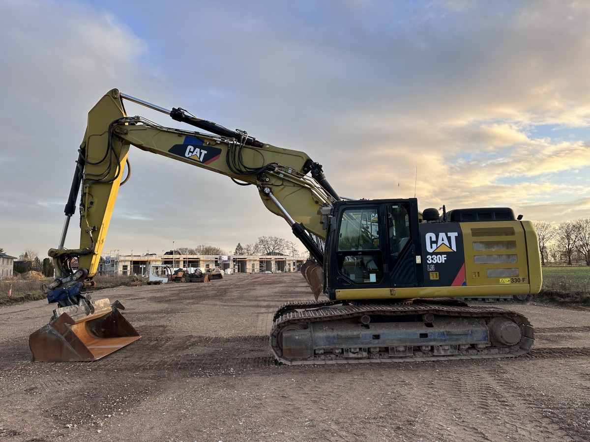 CATERPILLAR 330 FLN VA OQ 70-55 Deutsche Maschine! Top !!! - Bager guseničar: slika 1 CATERPILLAR 330 FLN VA OQ 70-55 Deutsche Maschine! Top !!! - Bager guseničar: slika 1