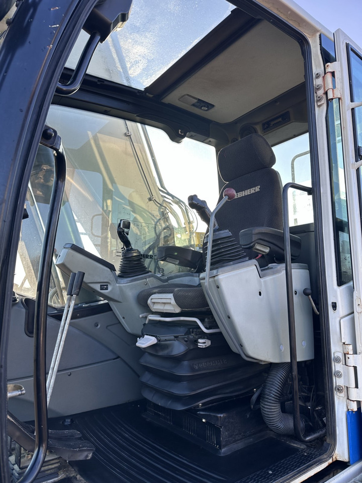 LIEBHERR R 924 LC Top Zustand !!! Kein 914- 916- 920- 926 - Bager guseničar: slika 4 LIEBHERR R 924 LC Top Zustand !!! Kein 914- 916- 920- 926 - Bager guseničar: slika 4