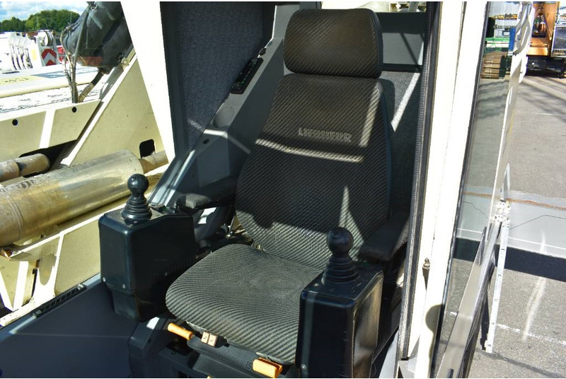 Autokran za sve terene Liebherr LTM 1160-5.1: slika 12