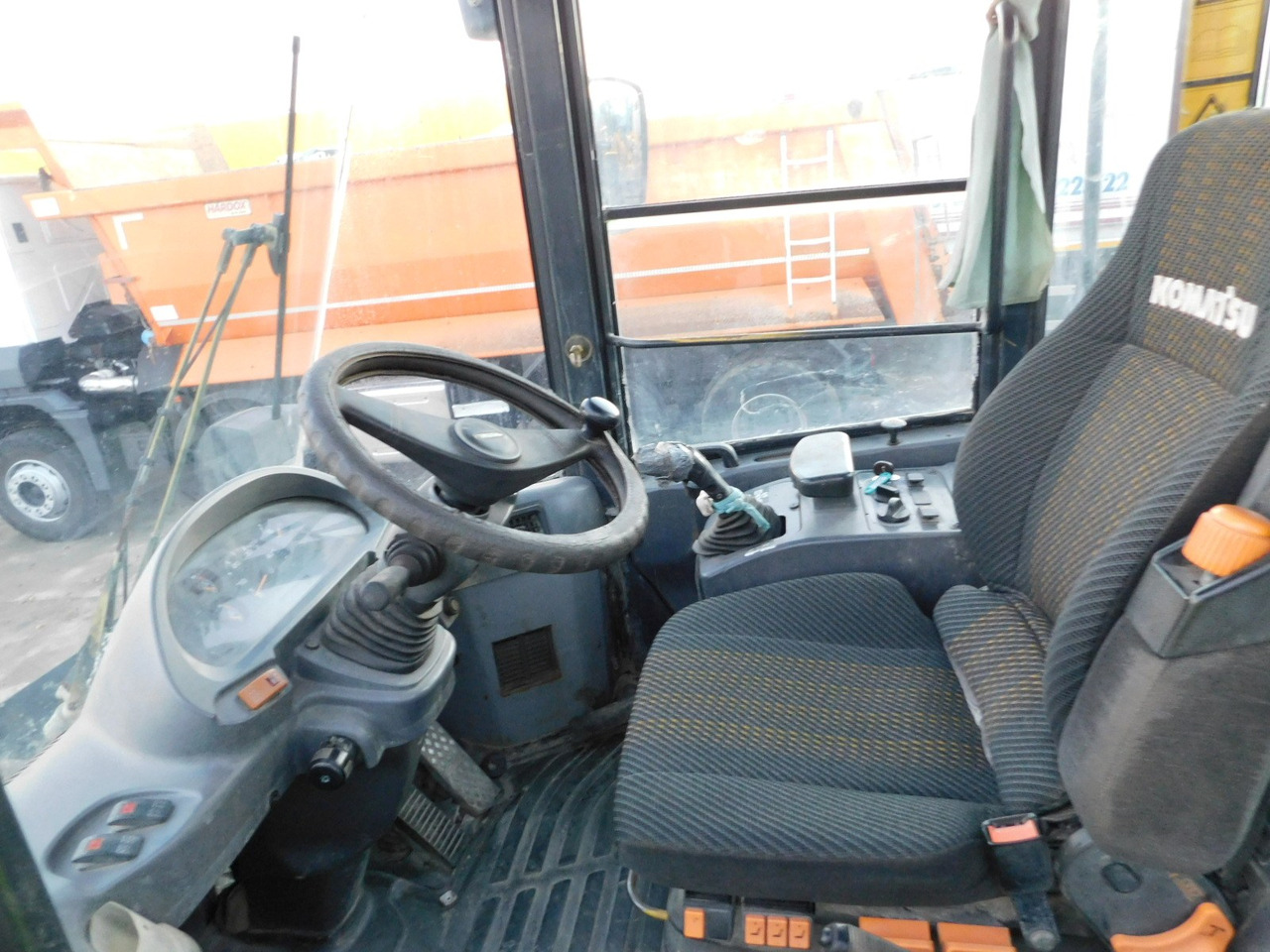 Utovarivač točkaš Komatsu Wa250pz 5: slika 7