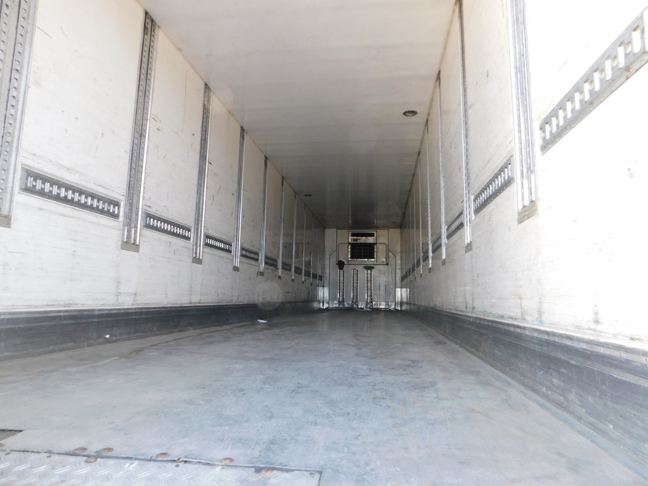 Poluprikolica hladnjače Krone Sdr27: slika 7