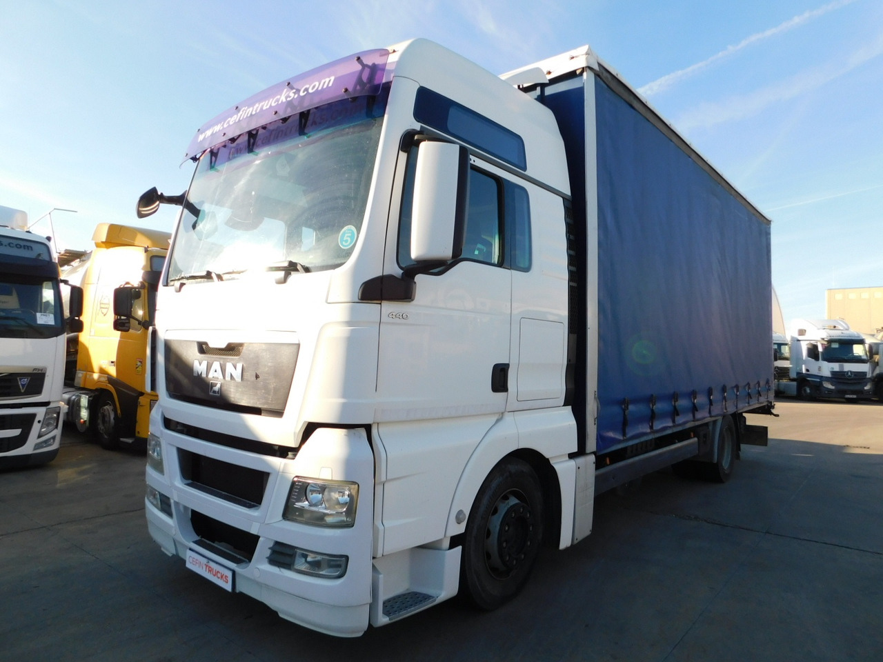 Man Tgx 18440 - Kamion sa ceradom: slika 1 Man Tgx 18440 - Kamion sa ceradom: slika 1