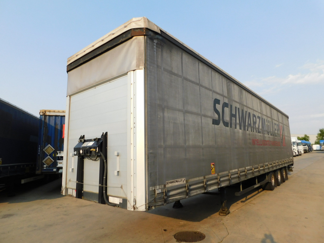 Schwarzmuller S1 j serie - Poluprikolica sa ceradom: slika 1 Schwarzmuller S1 j serie - Poluprikolica sa ceradom: slika 1