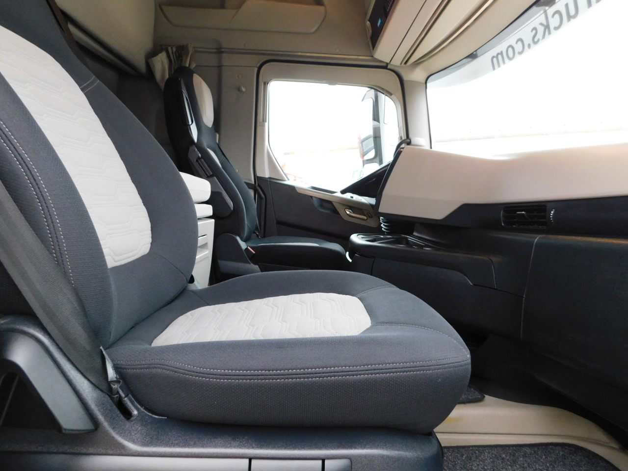 Ford F max 4x2 scab e6 12s2620 - Tegljač: slika 5 Ford F max 4x2 scab e6 12s2620 - Tegljač: slika 5