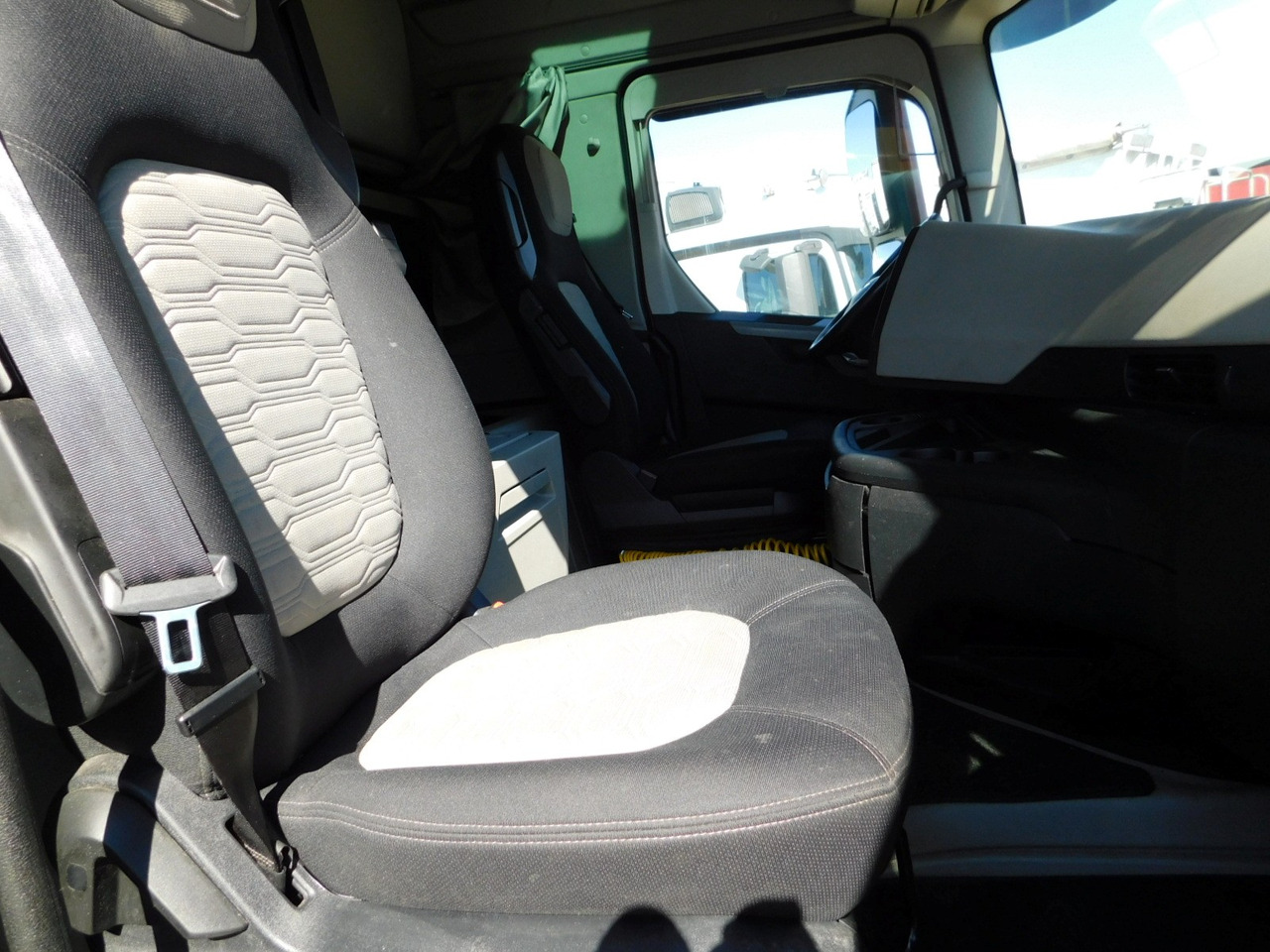 Ford F max 4x2 scab e6 12tx2620 - Tegljač: slika 5 Ford F max 4x2 scab e6 12tx2620 - Tegljač: slika 5