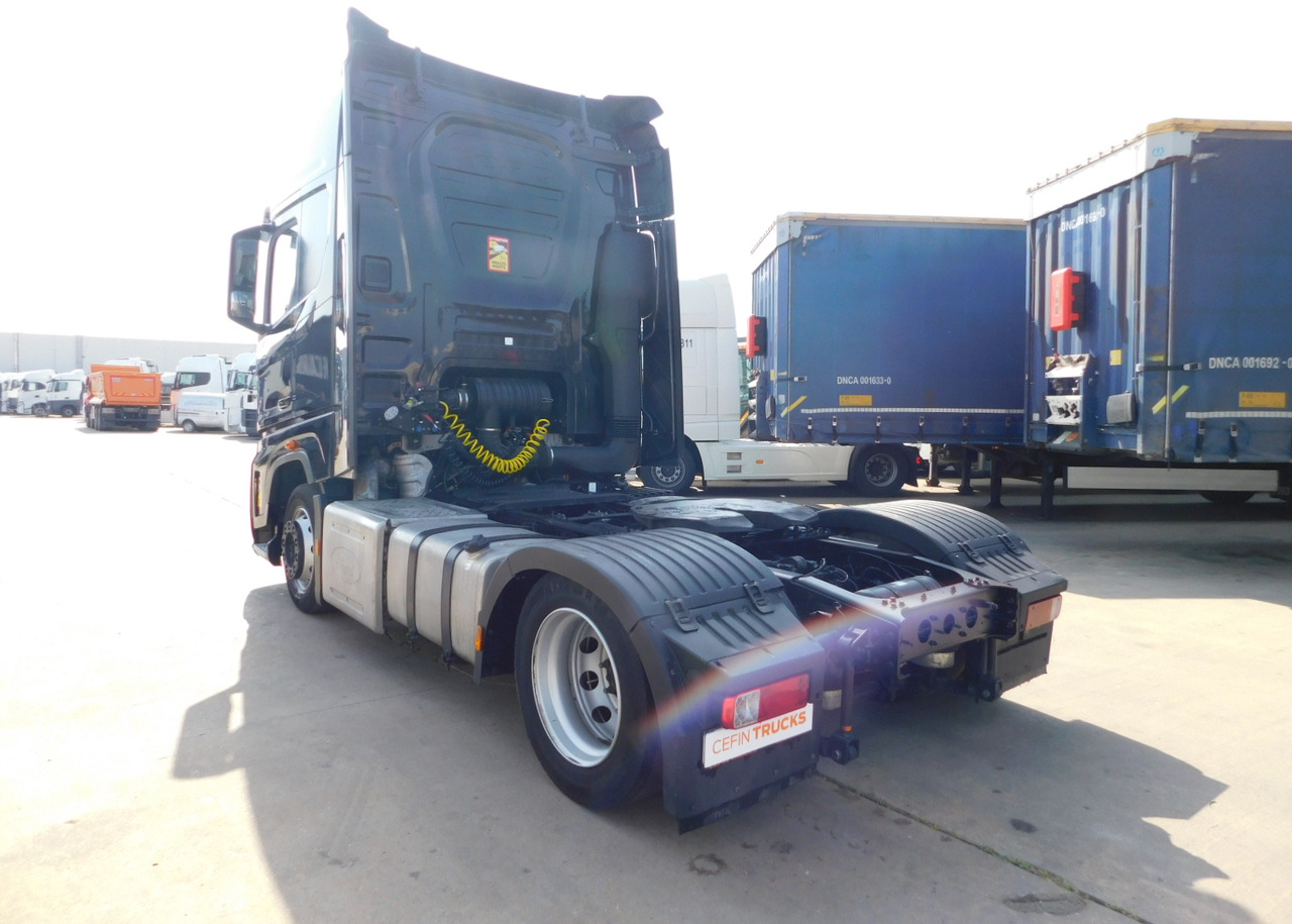 Ford F max ll 4x2 scab e6 eco 16spdamt ecotorq - Tegljač: slika 4 Ford F max ll 4x2 scab e6 eco 16spdamt ecotorq - Tegljač: slika 4