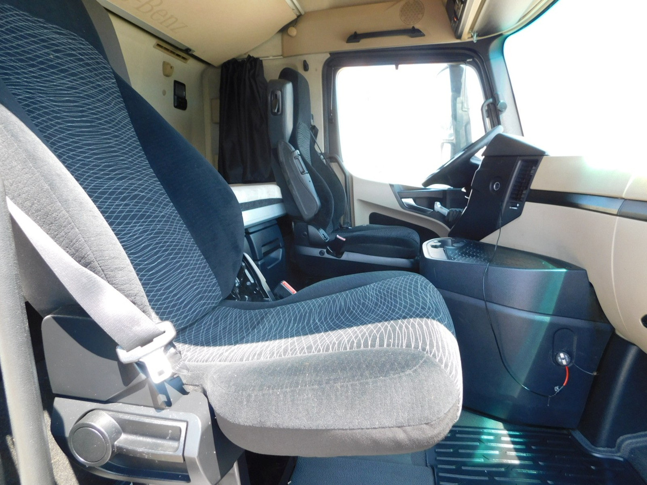 Mercedes Actros - Tegljač: slika 5 Mercedes Actros - Tegljač: slika 5