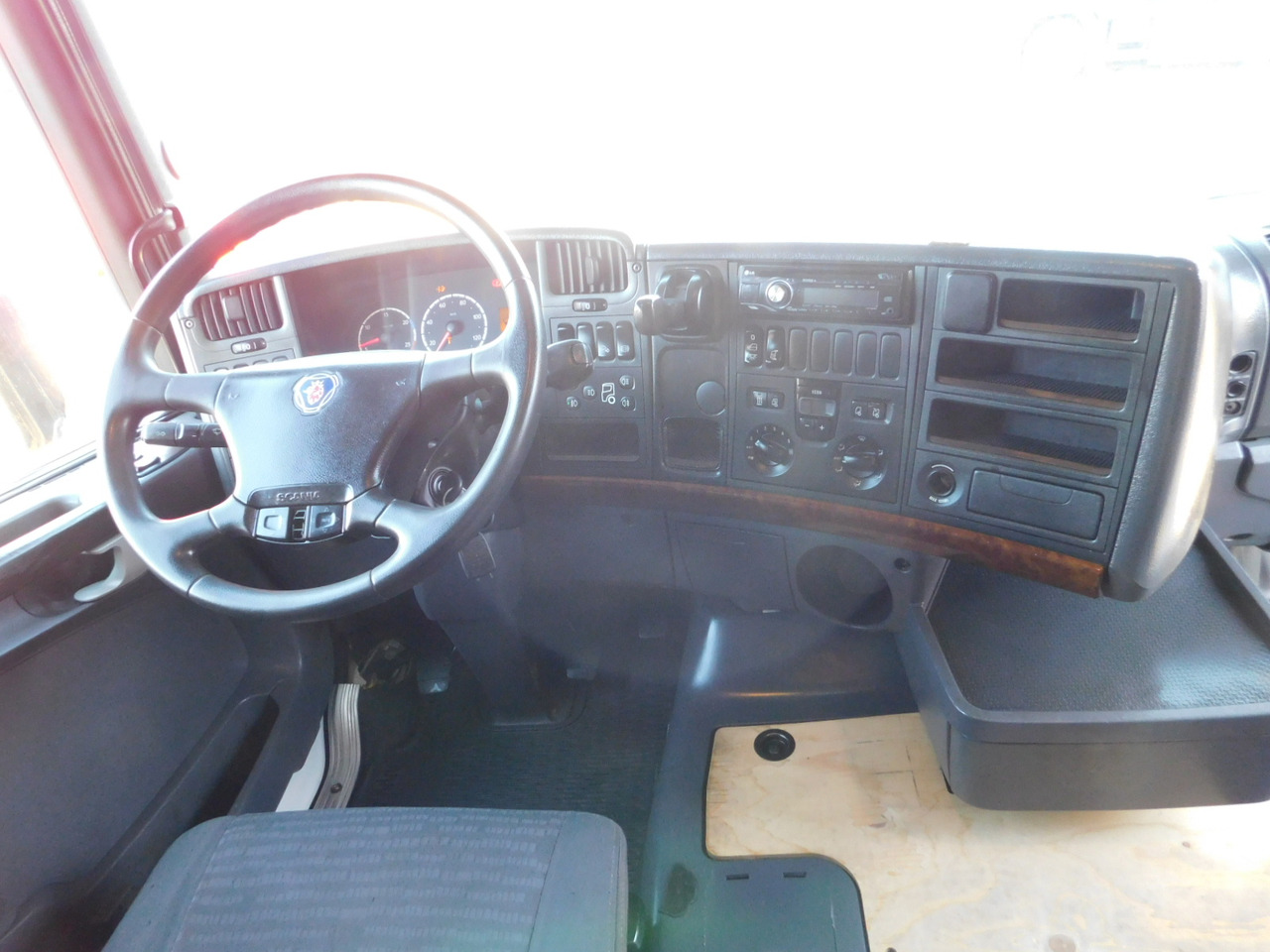 Tegljač Scania R420: slika 6