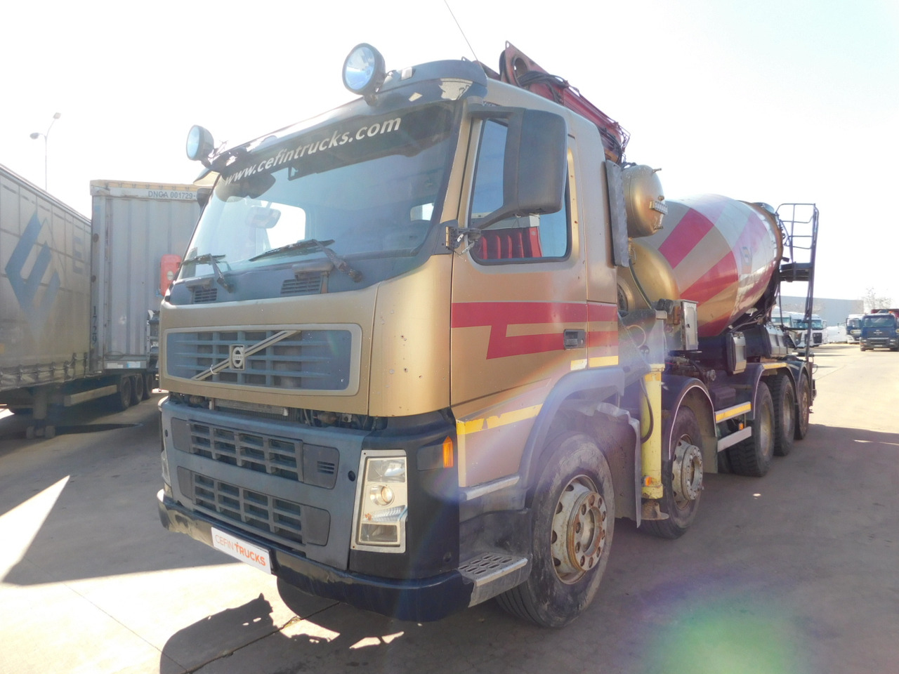 Volvo Pompa de beton cu mixer fm 9 - Mikser za beton: slika 1 Volvo Pompa de beton cu mixer fm 9 - Mikser za beton: slika 1