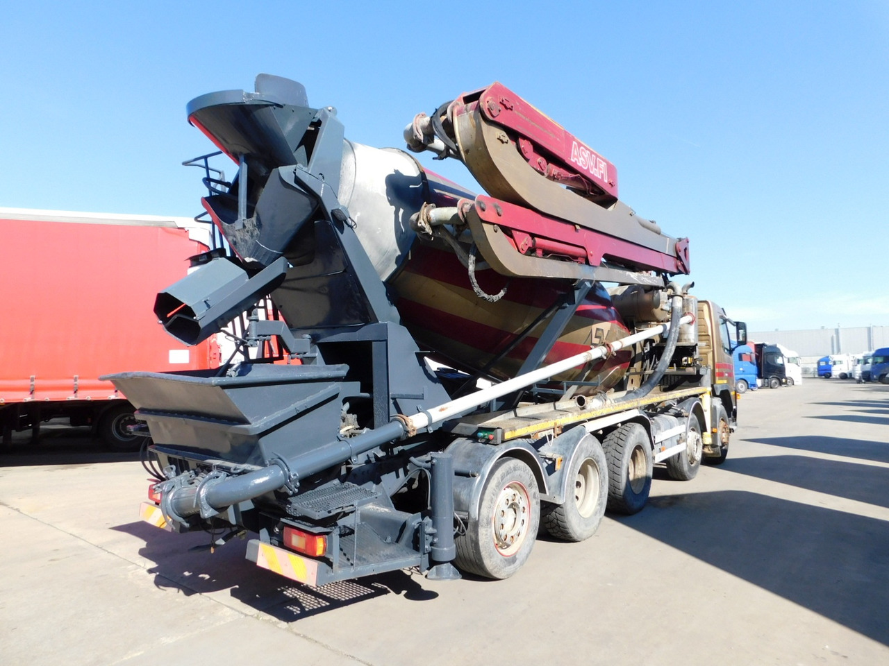 Volvo Pompa de beton cu mixer fm 9 - Mikser za beton: slika 3 Volvo Pompa de beton cu mixer fm 9 - Mikser za beton: slika 3