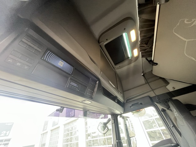 MAN TGX 26.470 6x2-4 LL Euro6 Intarder AHK Luftfeder - Kamion za prevoz kontejnera/ Kamion sa promenjivim sandukom: slika 2 MAN TGX 26.470 6x2-4 LL Euro6 Intarder AHK Luftfeder - Kamion za prevoz kontejnera/ Kamion sa promenjivim sandukom: slika 2