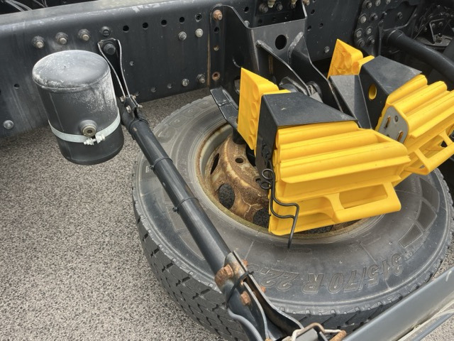 MAN TGX 26.470 6x2-4 LL Euro6 Intarder AHK Luftfeder - Kamion za prevoz kontejnera/ Kamion sa promenjivim sandukom: slika 4 MAN TGX 26.470 6x2-4 LL Euro6 Intarder AHK Luftfeder - Kamion za prevoz kontejnera/ Kamion sa promenjivim sandukom: slika 4
