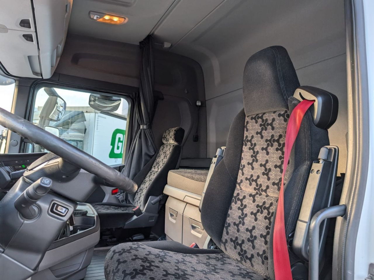 Scania R 450 - Tegljač: slika 5 Scania R 450 - Tegljač: slika 5