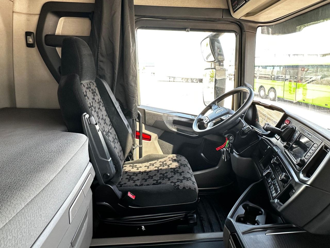 Scania R 450 - Tegljač: slika 5 Scania R 450 - Tegljač: slika 5