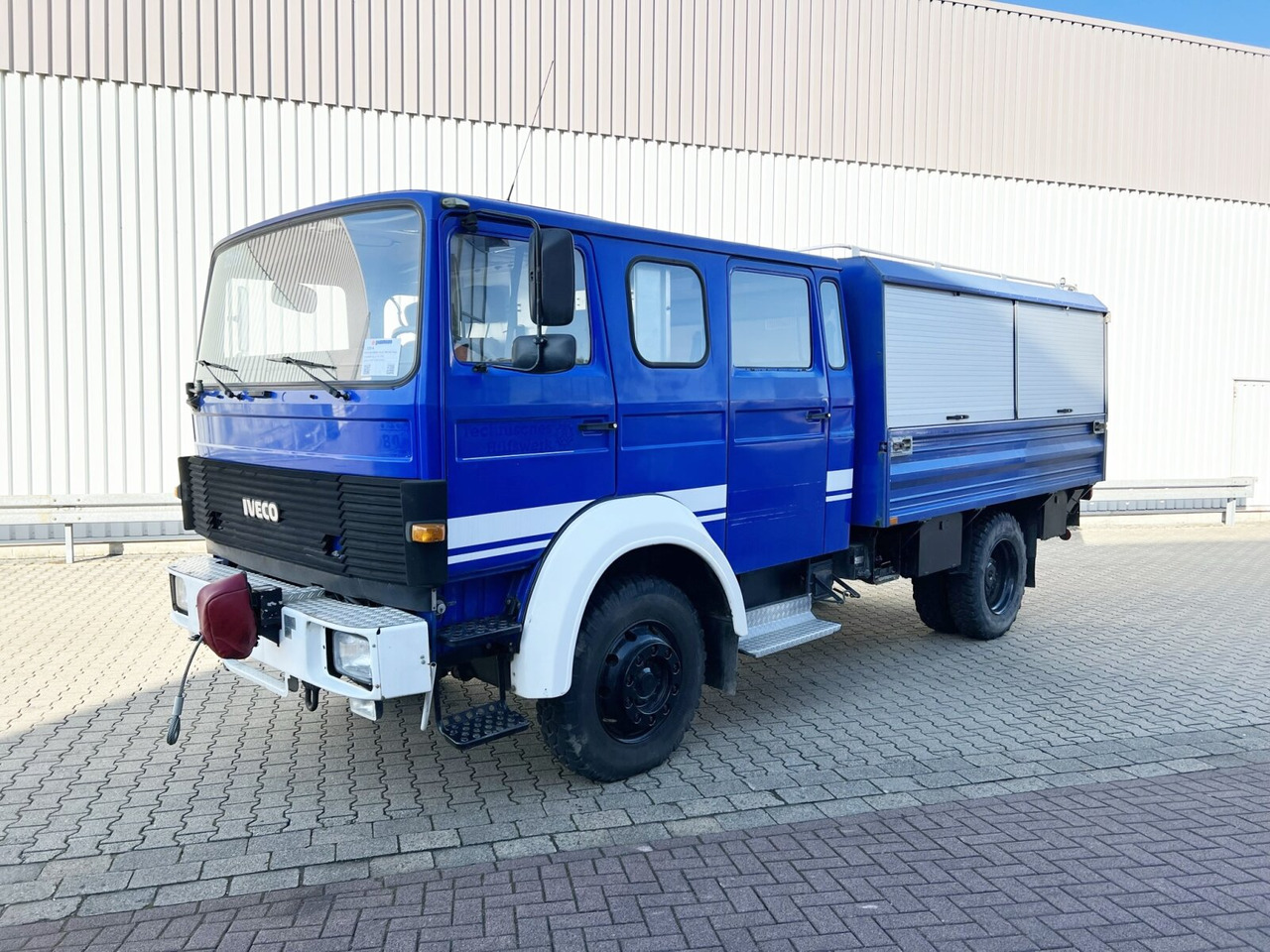 120-23 AW 4x4 Doka 120-23 AW 4x4 Doka, V8-Motor, Gerätewagen, Seilwinde - Vatrogasni kamion: slika 1 120-23 AW 4x4 Doka 120-23 AW 4x4 Doka, V8-Motor, Gerätewagen, Seilwinde - Vatrogasni kamion: slika 1