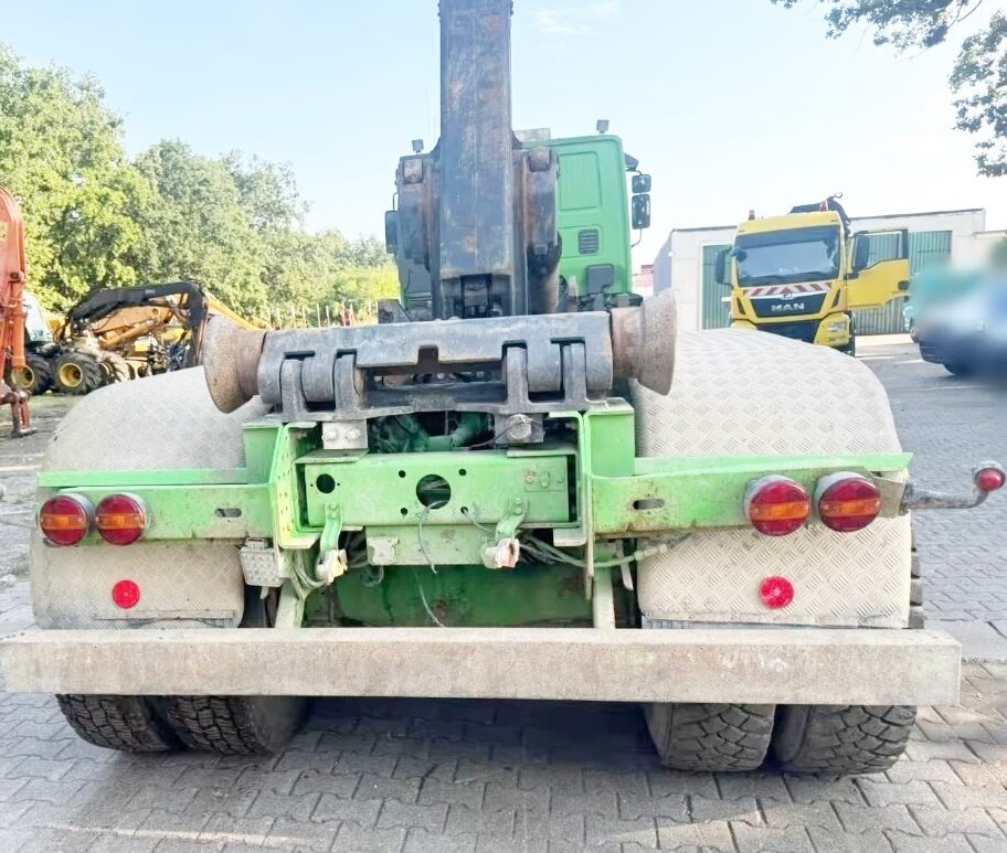Euro Tech 410E42 8x8 Euro Tech 410E42 8x8, Fahrgestell - Kamion sa golom šasijom i zatvorenom kabinom: slika 5 Euro Tech 410E42 8x8 Euro Tech 410E42 8x8, Fahrgestell - Kamion sa golom šasijom i zatvorenom kabinom: slika 5