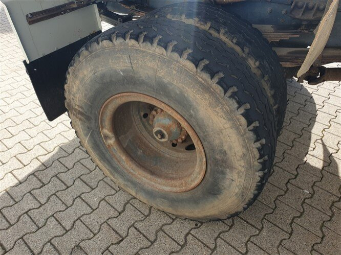 F 161 AK 4x4 F 161 AK 4x4 - Istovarivač: slika 5 F 161 AK 4x4 F 161 AK 4x4 - Istovarivač: slika 5