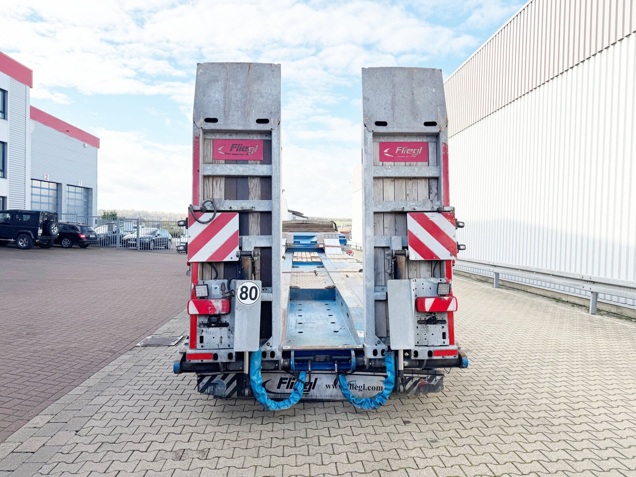 Niska poluprikolica za prevoz za prevoz teških mašina Fliegl SDS 420 T SDS 420 T, Nachlauflenkachse, Verbr. auf 3m, hydr. Rampen: slika 12 Niska poluprikolica za prevoz za prevoz teških mašina Fliegl SDS 420 T SDS 420 T, Nachlauflenkachse, Verbr. auf 3m, hydr. Rampen: slika 12