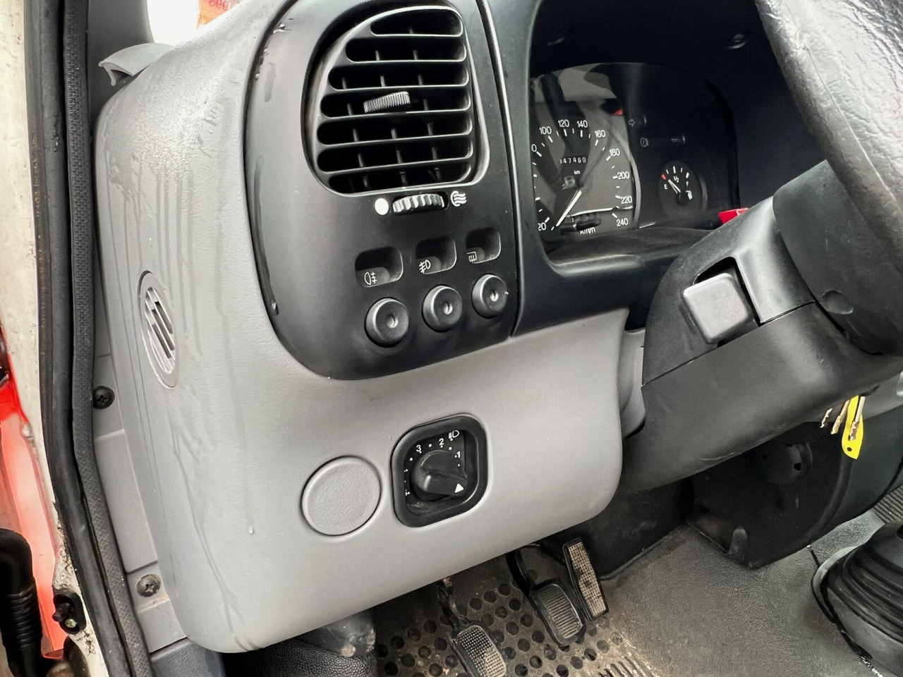 Ford Transit 2.0 4x2 Transit 2.0 4x2, Benziner! - Dostavno vozilo sa duplom kabinom: slika 3 Ford Transit 2.0 4x2 Transit 2.0 4x2, Benziner! - Dostavno vozilo sa duplom kabinom: slika 3