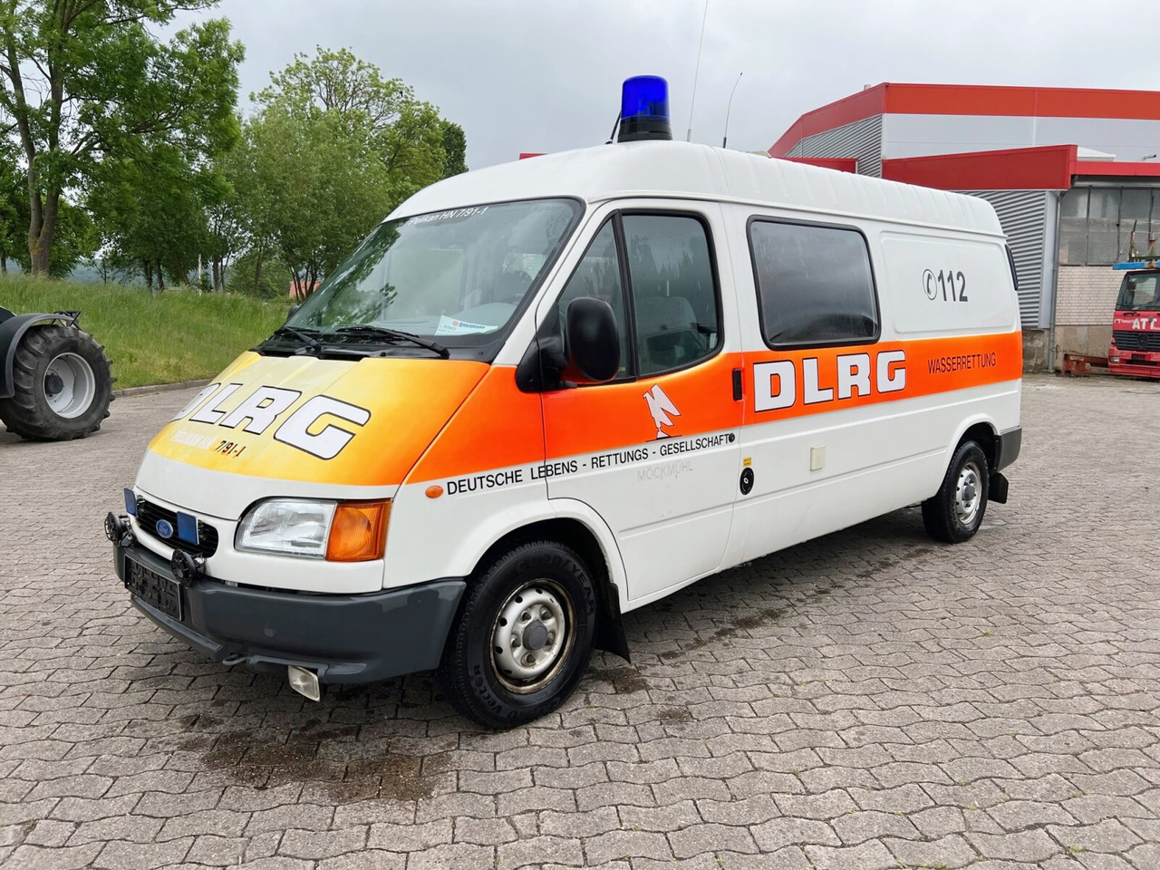 Ford Transit 2.0 4x2 Transit 2.0 4x2, Benziner! - Dostavno vozilo sa duplom kabinom: slika 1 Ford Transit 2.0 4x2 Transit 2.0 4x2, Benziner! - Dostavno vozilo sa duplom kabinom: slika 1