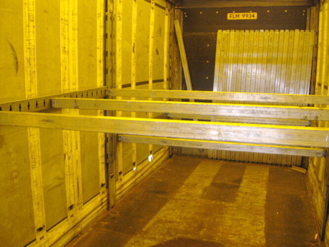 Hoffmann HSE - HSE, Mega, Jumbo - Poluprikolica sa ceradom: slika 4 Hoffmann HSE - HSE, Mega, Jumbo - Poluprikolica sa ceradom: slika 4