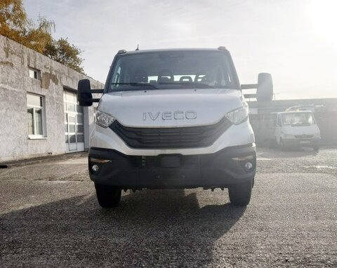 Iveco Daily 72C18H/P DK 4x2 Daily 72C18H/P DK 4x2, Nebenantrieb, Mehrfach Vorhanden! - Kamion sa golom šasijom i zatvorenom kabinom: slika 5 Iveco Daily 72C18H/P DK 4x2 Daily 72C18H/P DK 4x2, Nebenantrieb, Mehrfach Vorhanden! - Kamion sa golom šasijom i zatvorenom kabinom: slika 5