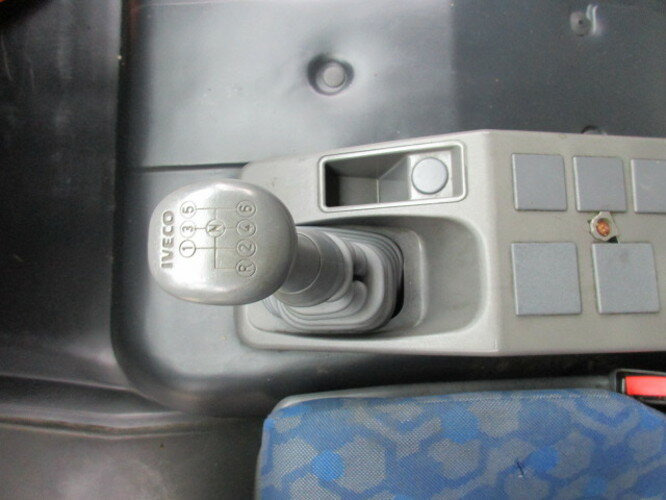 Kamion sa zatvorenim sandukom Iveco EuroCargo 75 E 17/4x2 EuroCargo 75 E 17/4,2, 6x VORHANDEN!: slika 7