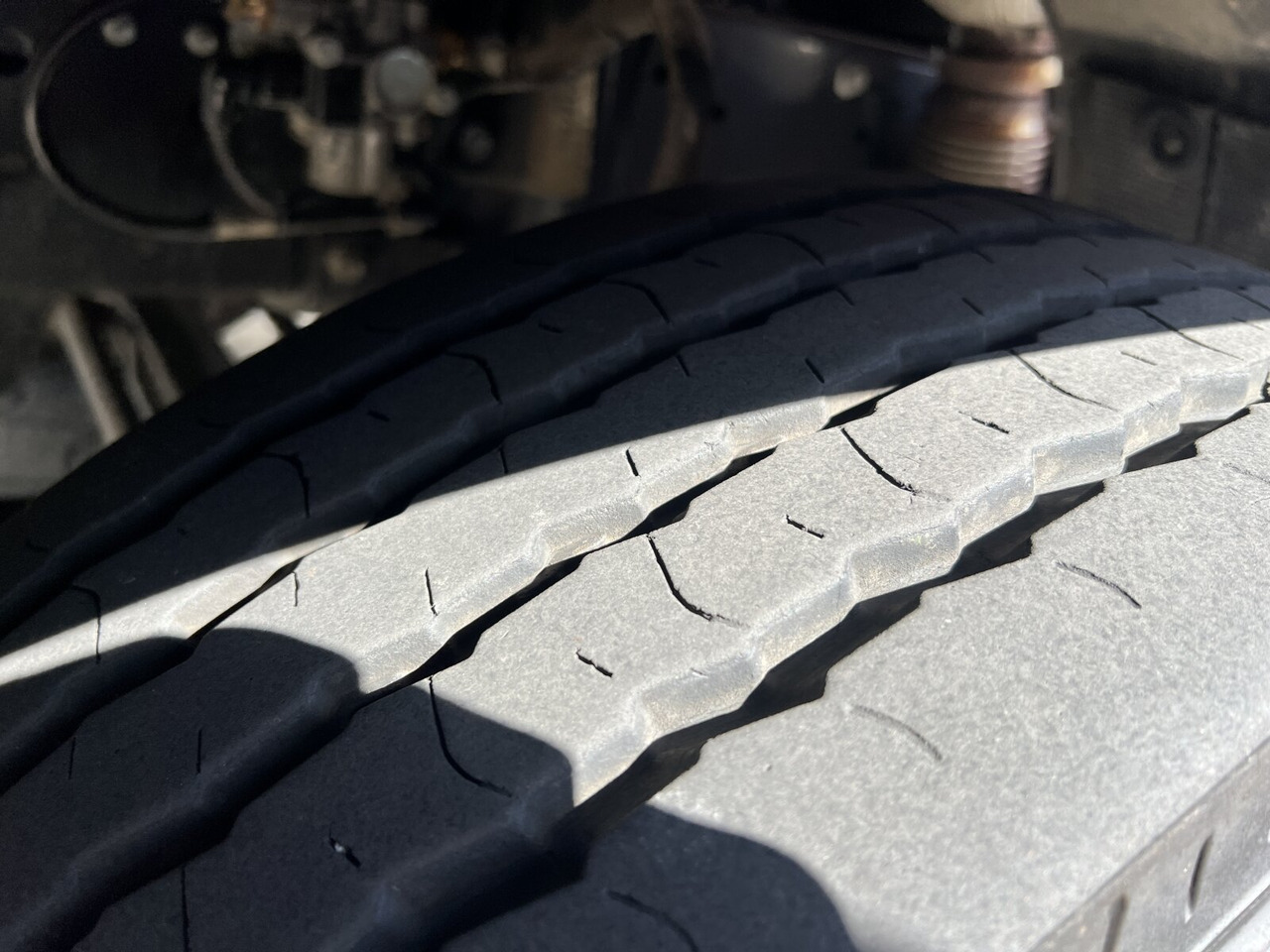 Iveco EuroCargo ML140E28K 4x2 EuroCargo ML140E28K 4x2, Nüssli 3-S-Kipper, 2 x AHK - Istovarivač: slika 5 Iveco EuroCargo ML140E28K 4x2 EuroCargo ML140E28K 4x2, Nüssli 3-S-Kipper, 2 x AHK - Istovarivač: slika 5