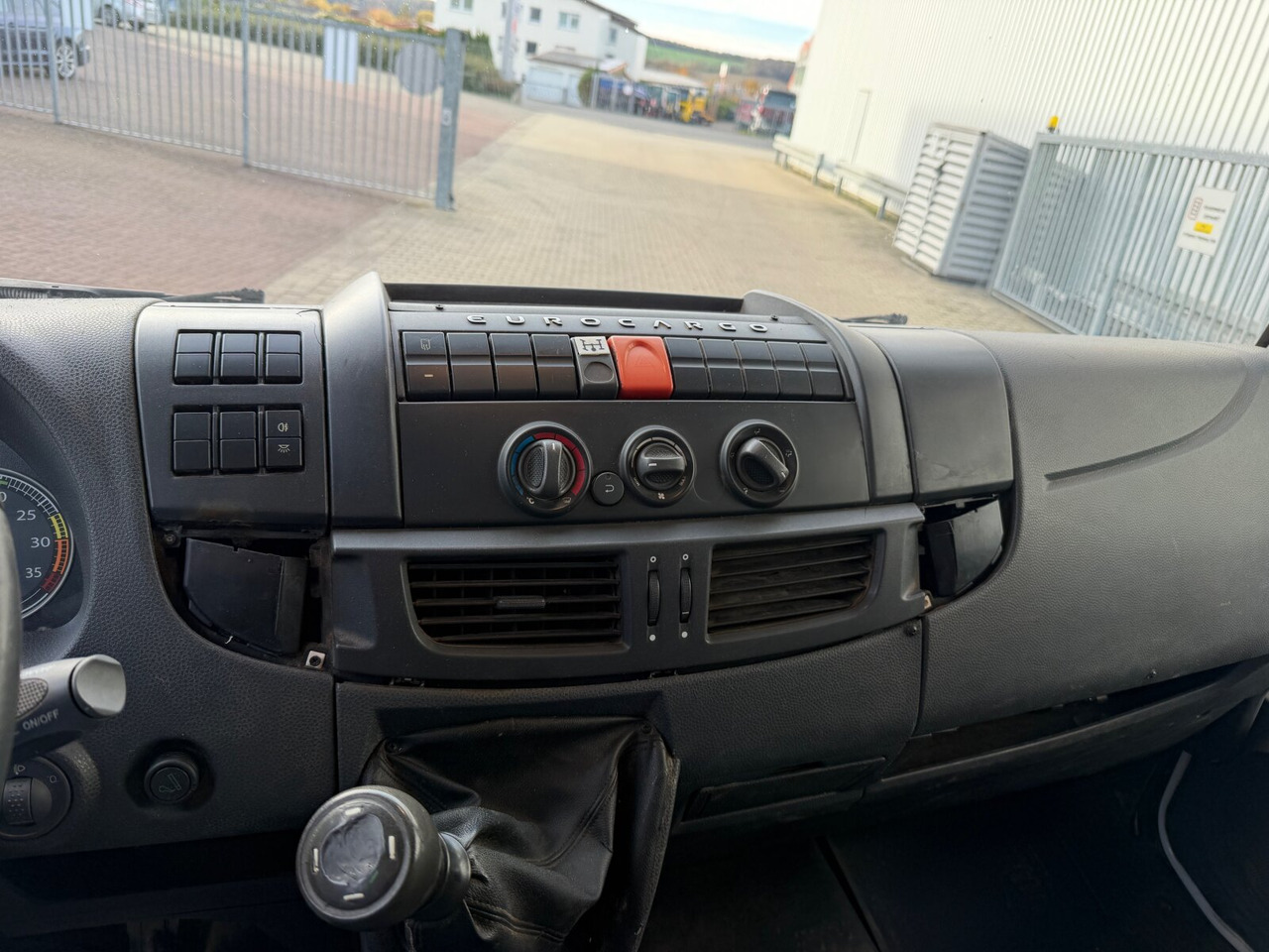 Iveco EuroCargo ML75E16 4x2 EuroCargo ML75E16 4x2, City-Abroller - Kamion sa hidrauličnom kukom: slika 3 Iveco EuroCargo ML75E16 4x2 EuroCargo ML75E16 4x2, City-Abroller - Kamion sa hidrauličnom kukom: slika 3