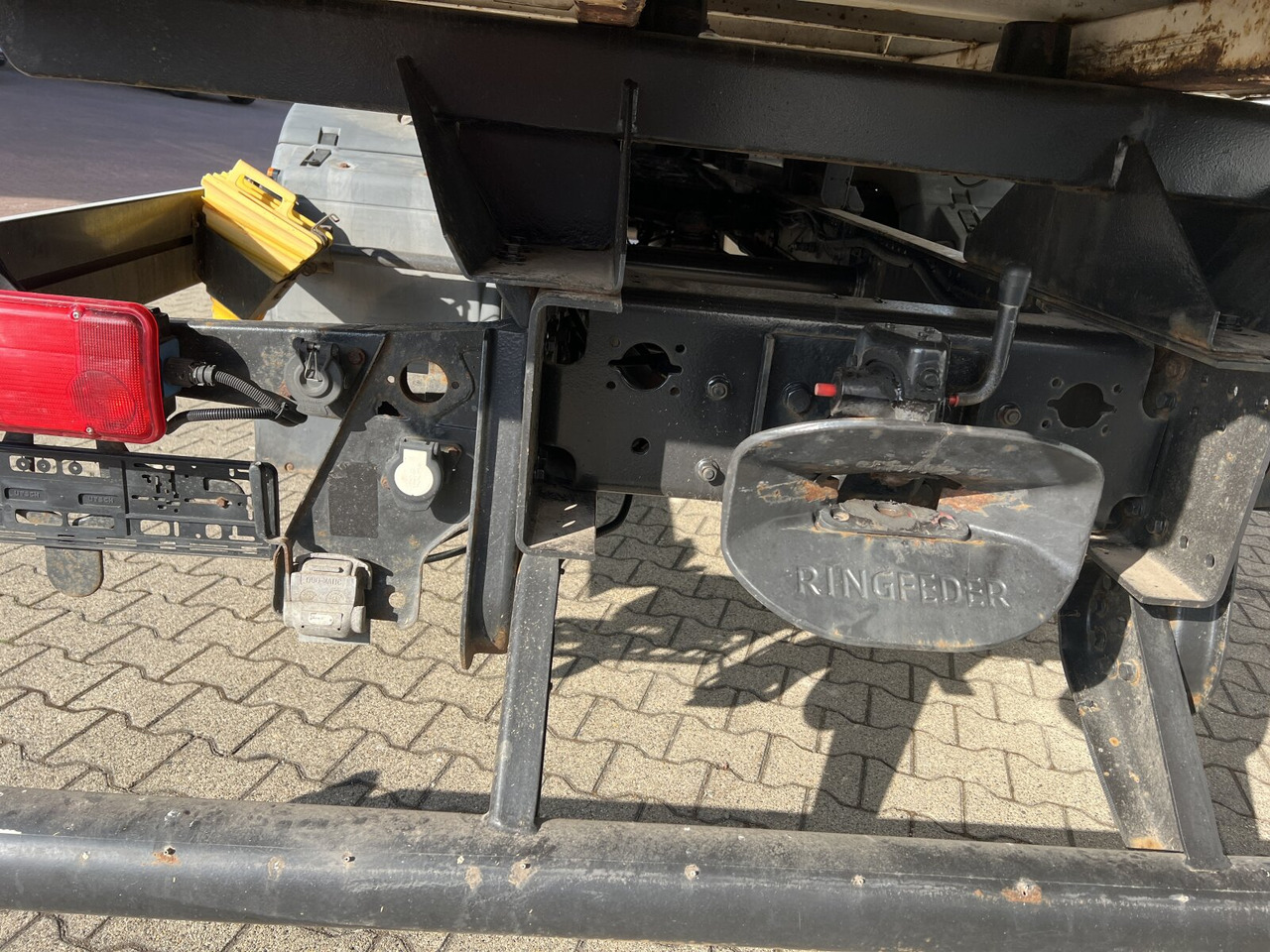Kamion MAN TGA 18.350 4x2 LL TGA 18.350 4x2 LL, Fahrschulausstattung: slika 6