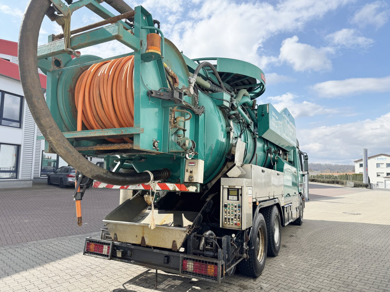 Kamion Mercedes-Benz Actros 3348 6x4 Actros 3348 6x4, V8, Kroll Saug-/Spülwagen ca. 14m³, Wasserrückgewinnung, Funk: slika 13
