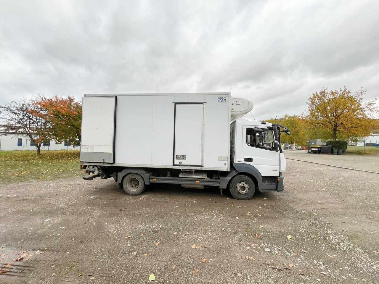 Mercedes-Benz Atego 816 4x2 Atego 816 4x2, Kühlkoffer, Trennwand, ThermoKing, LBW Sörensen - Kamion: slika 3 Mercedes-Benz Atego 816 4x2 Atego 816 4x2, Kühlkoffer, Trennwand, ThermoKing, LBW Sörensen - Kamion: slika 3