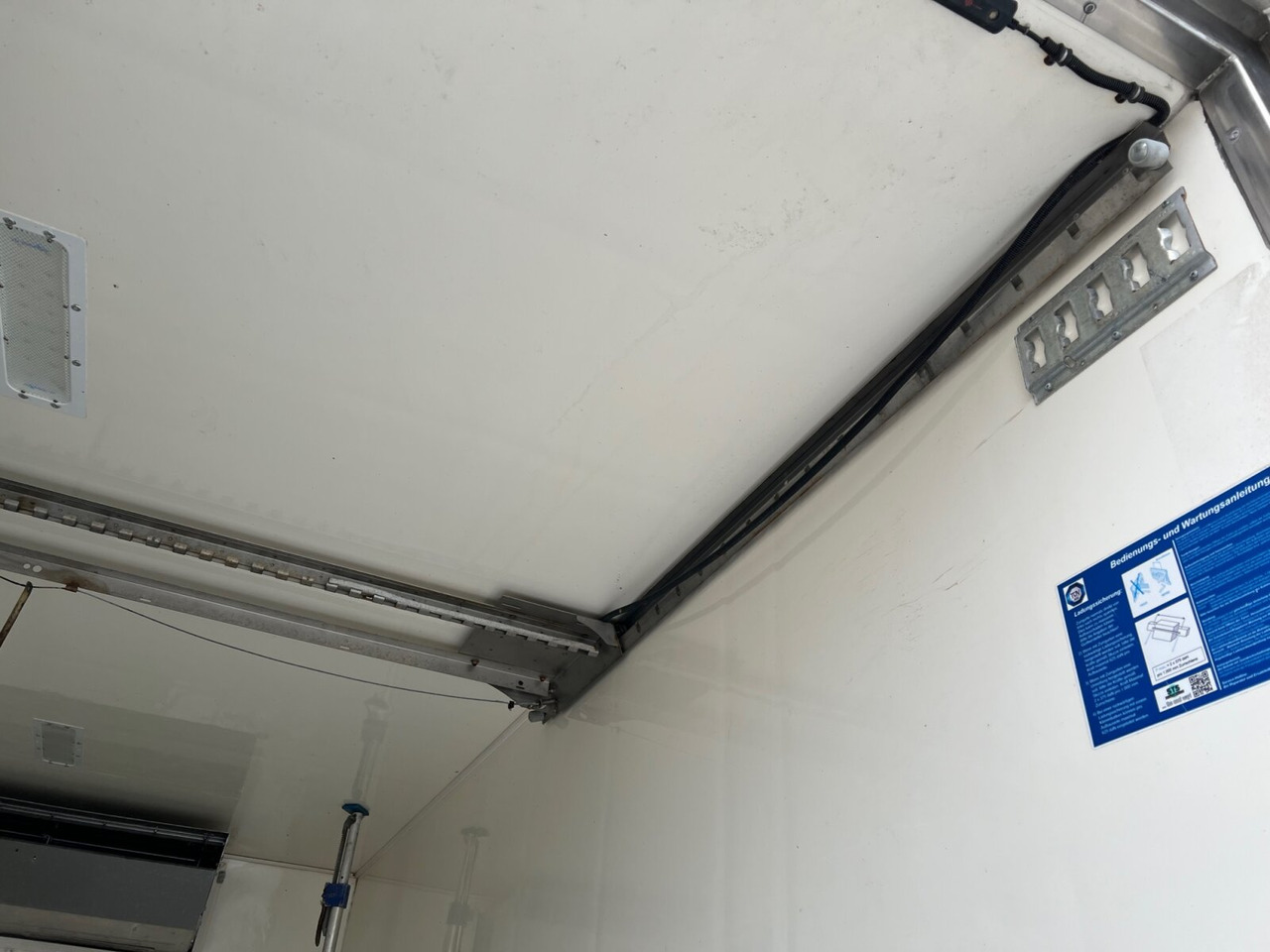 Mercedes-Benz Atego 816 L 4x2 Atego 816 L 4x2, Kühlkoffer, ThermoKing, LBW BÄR - Kamion: slika 2 Mercedes-Benz Atego 816 L 4x2 Atego 816 L 4x2, Kühlkoffer, ThermoKing, LBW BÄR - Kamion: slika 2