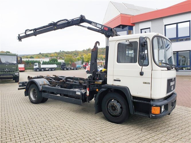 MAN 14.152 F 4x2 BB 14.152 F 4x2 BB mit Kran Hiab 060-2 - Kamion sa hidrauličnom kukom, Kamion sa dizalicom: slika 2 MAN 14.152 F 4x2 BB 14.152 F 4x2 BB mit Kran Hiab 060-2 - Kamion sa hidrauličnom kukom, Kamion sa dizalicom: slika 2