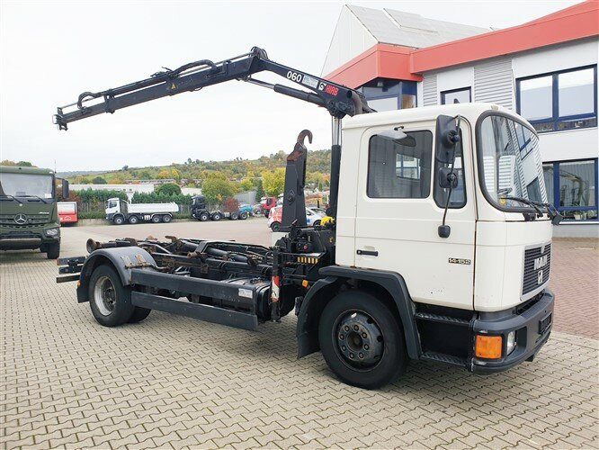 MAN 14.152 F 4x2 BB 14.152 F 4x2 BB mit Kran Hiab 060-2 - Kamion sa hidrauličnom kukom, Kamion sa dizalicom: slika 2 MAN 14.152 F 4x2 BB 14.152 F 4x2 BB mit Kran Hiab 060-2 - Kamion sa hidrauličnom kukom, Kamion sa dizalicom: slika 2