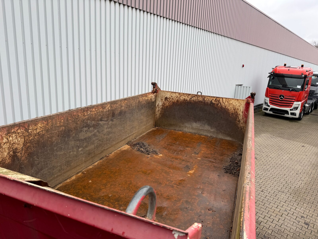 MAN TGA 26.400 6x6 BB TGA 26.400 6x6 BB, Winterdienstausstattung - Istovarivač: slika 3 MAN TGA 26.400 6x6 BB TGA 26.400 6x6 BB, Winterdienstausstattung - Istovarivač: slika 3