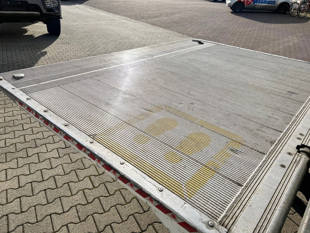 Kamion sa zatvorenim sandukom MAN TGL 12.220 4X2 BL TGL 12.220 4X2 BL mit Dhollandia LBW: slika 14